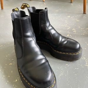 Doc Martens Quad platform Chelsea boots